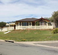 Maslin Beach House - Sunshine Coast Guide