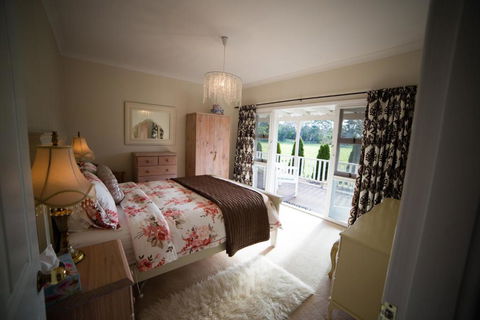 Park Farm Retreat - Sunshine Coast Guide 3