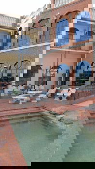 Albury Paddlesteamer Motel - Sunshine Coast Guide 4