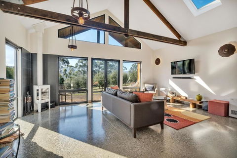 Villa Rochford - Sunshine Coast Guide 2