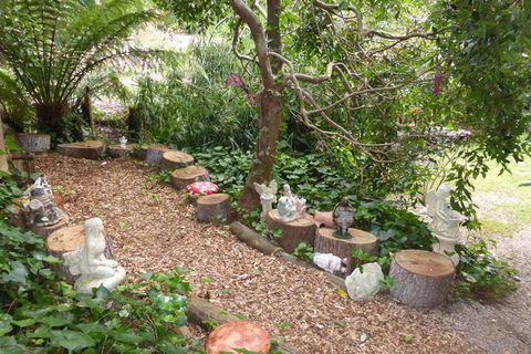 Aldgate Lodge Bed & Breakfast - Sunshine Coast Guide 5