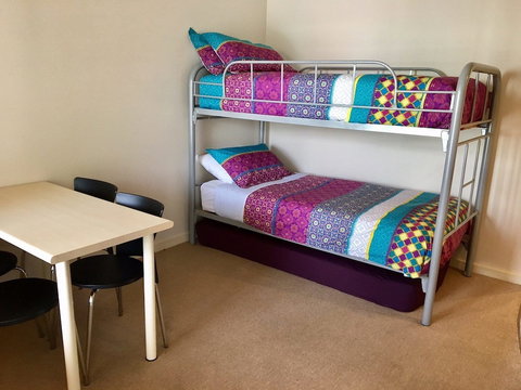 The Waves 216 - Sunshine Coast Guide 1