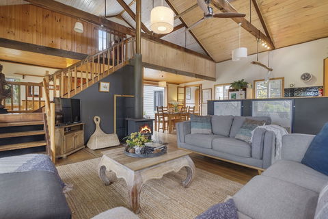 Mandala Bruny Island - Sunshine Coast Guide 2