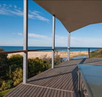 Pelicans Perch - Sunshine Coast Guide