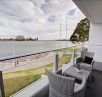 Bridgepoint 106 - Sunshine Coast Guide