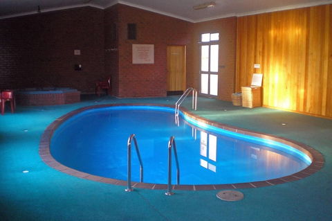 Best Westlander Motor Inn - Sunshine Coast Guide 6
