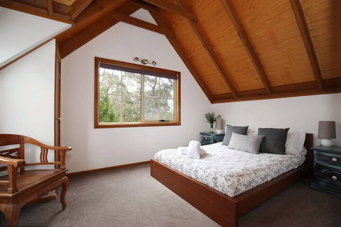 The Lodge Blackheath - Sunshine Coast Guide 5