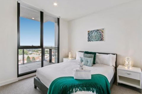 Melbourne City Apartments - Mason - Sunshine Coast Guide 2