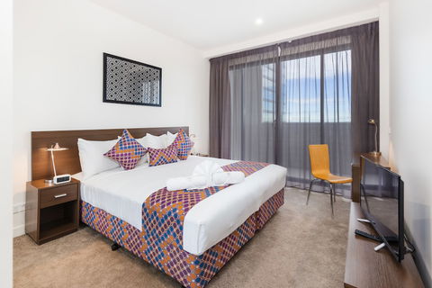 City Edge Dandenong Apartment Hotel - Sunshine Coast Guide 0