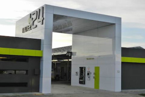 Motel 24 - Sunshine Coast Guide 0