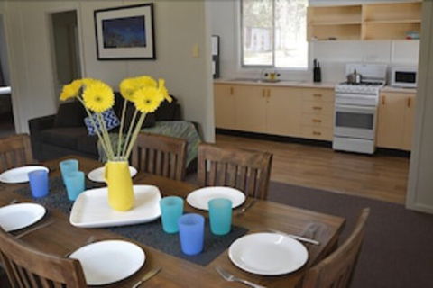 Robinsons Cabin - Sunshine Coast Guide 5