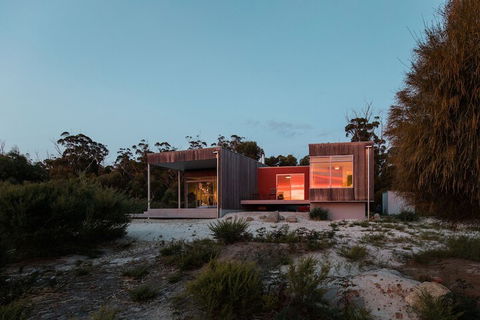Aplite House - Sunshine Coast Guide 6