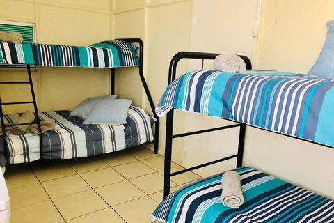 Accommodation At Isa - Sunshine Coast Guide 6