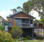Island View 2 - Sunshine Coast Guide