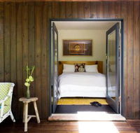 Botanica Editions - Sunshine Coast Guide