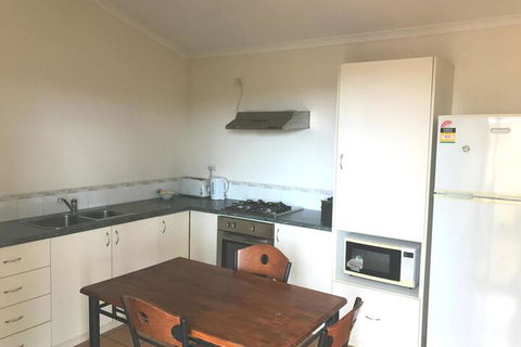 AAOK Karratha Caravan Park - Sunshine Coast Guide 4