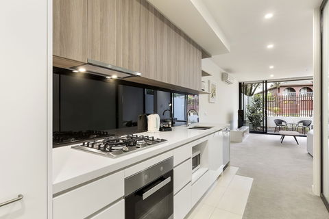 Ellia Apartment Doncaster - Sunshine Coast Guide 5