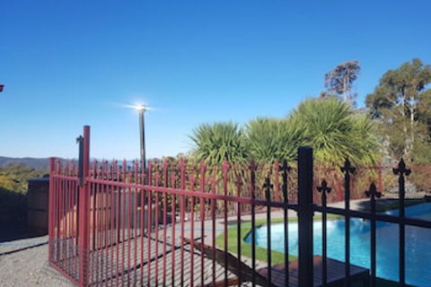 The Hobart Entrance - Sunshine Coast Guide 0