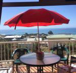 Penguin Seaside Homestay - Sunshine Coast Guide