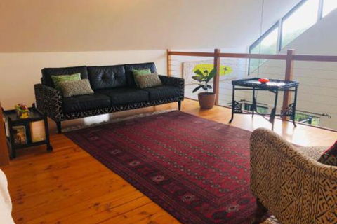 Zephyr Studio - Sunshine Coast Guide 4