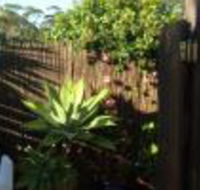 Serenity Lodge for Couples - Sunshine Coast Guide