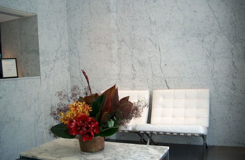 TT302 Darlinghurst Sydney Studio - Sunshine Coast Guide 2