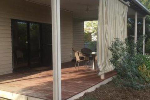 Bennett House Horsham - Sunshine Coast Guide 3