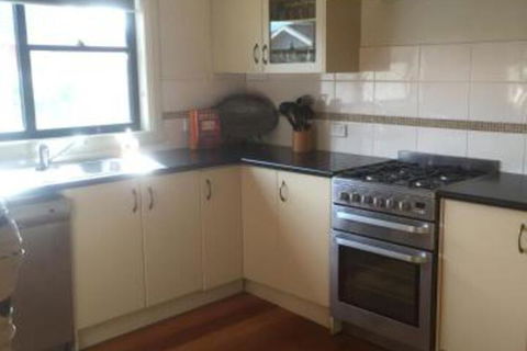 Bennett House Horsham - Sunshine Coast Guide 2
