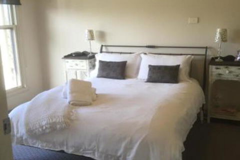Bennett House Horsham - Sunshine Coast Guide 0