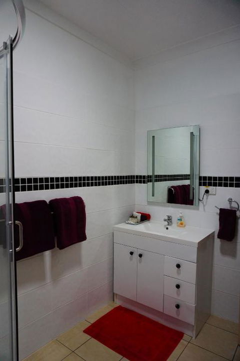 Muswellbrook Northside B & B - Sunshine Coast Guide 7