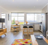 Scarletts by Salamanca - Sunshine Coast Guide