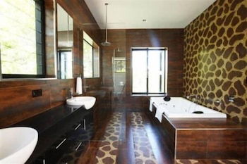 Nahmahlu - Sunshine Coast Guide 6