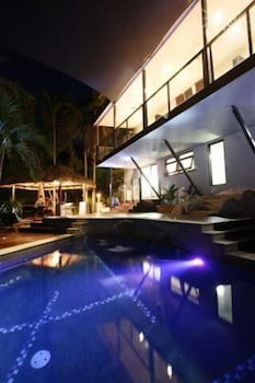 Nahmahlu - Sunshine Coast Guide 2