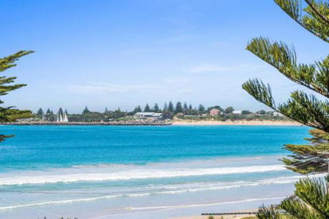 Achilles - Sunshine Coast Guide 3