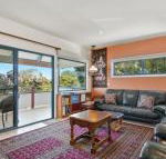 Black Dolphin Beach Penthouse - Sunshine Coast Guide