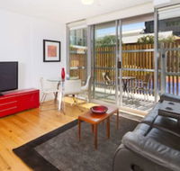 Port Melbourne Executive Living - Sunshine Coast Guide