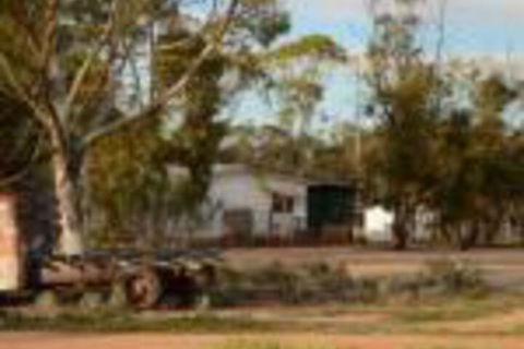 Nulla Nulla Farm Retreat - Sunshine Coast Guide 0