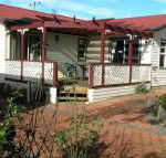 Belle Cottage - Sunshine Coast Guide