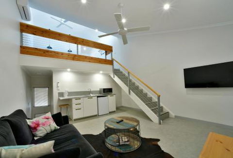 Great Northern Lodge - Sunshine Coast Guide 6
