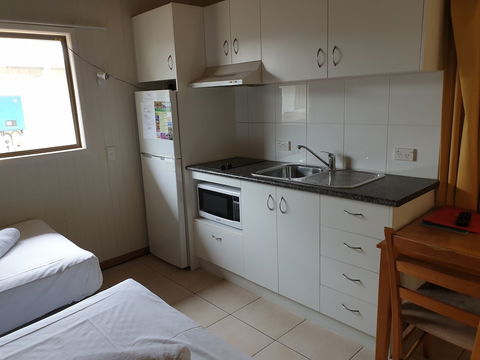 Airlie Beach Apartments - Sunshine Coast Guide 6