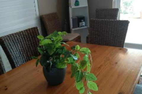 Holiday House - Sunshine Coast Guide 3