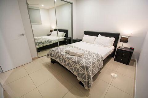 Magnum Serviced Apartments - Sunshine Coast Guide 7