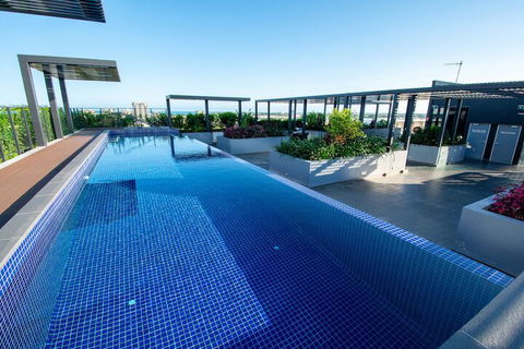 Magnum Serviced Apartments - Sunshine Coast Guide 5