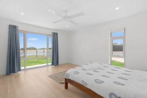 Pearl By The Sea - Sunshine Coast Guide 6