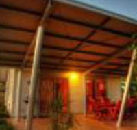 Samson Beach Chalets - Sunshine Coast Guide