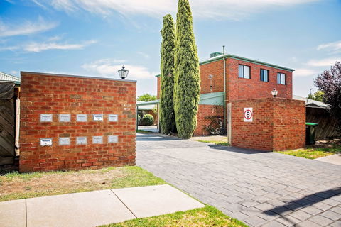Echuca Moama Holiday Accommodation 2 - Sunshine Coast Guide 4