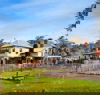 Morgantis - Sunshine Coast Guide