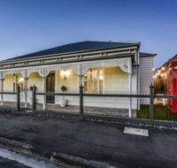 Aloha Luxury Central Apartments - Sunshine Coast Guide