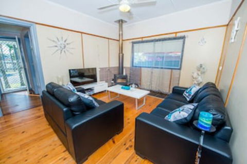 Beach House On James Patterson - Sunshine Coast Guide 0