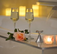 Sapphire Shores Luxury Retreat - Sunshine Coast Guide